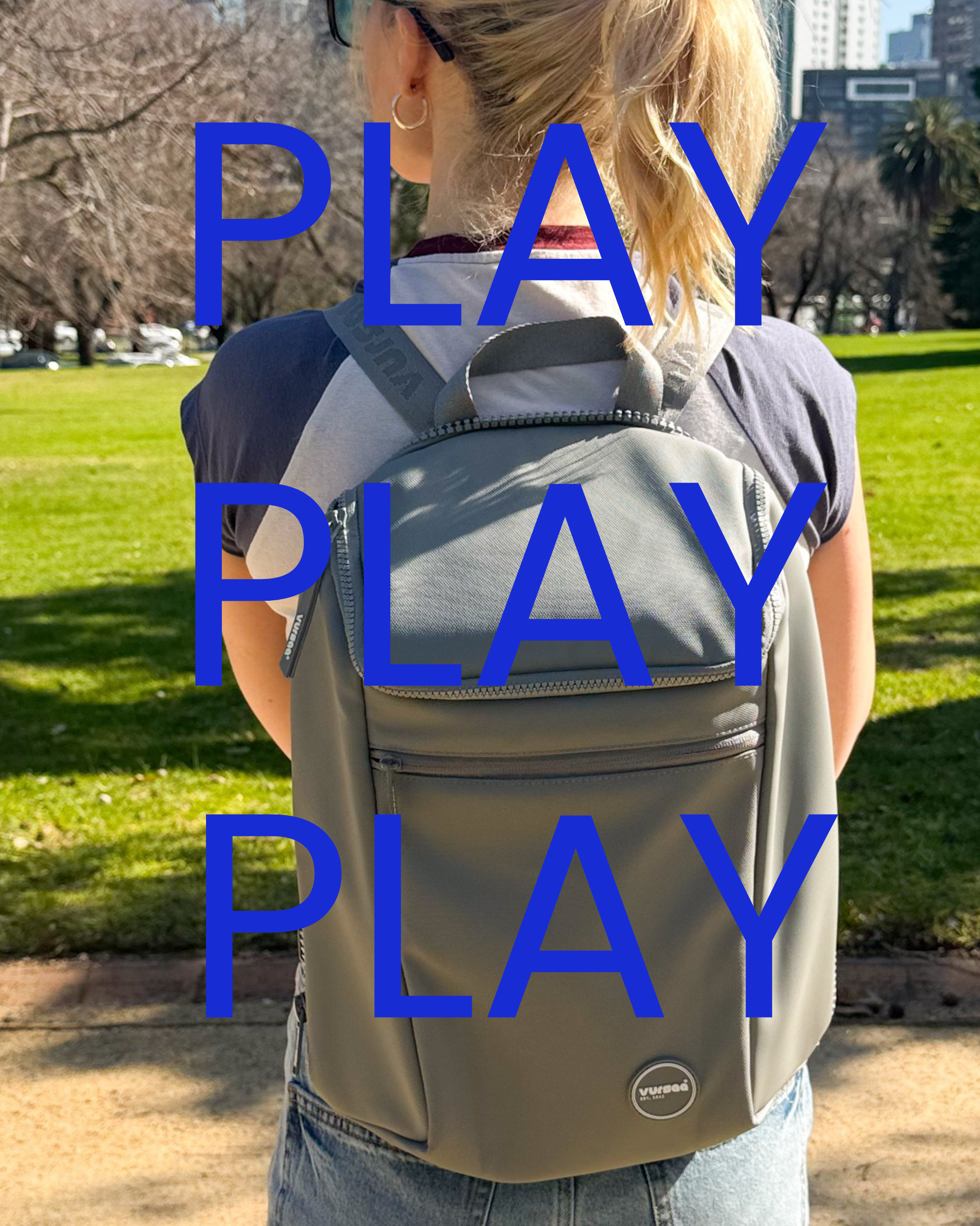 Load video: Man receives text to meet for a drink. He then packs the front insulated section and puts his drinks inside. Unzips the front compartment and puts it on and leaves to go meet his friends.