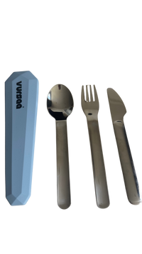 Silicone cover grey with tones of blue with branding name on the front VURSAA. Stainless steel spoon, fork and knife beside silicone cover. 